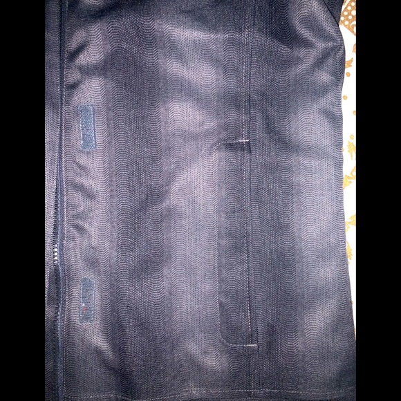 women’s marmot coat - Picture 6 of 10